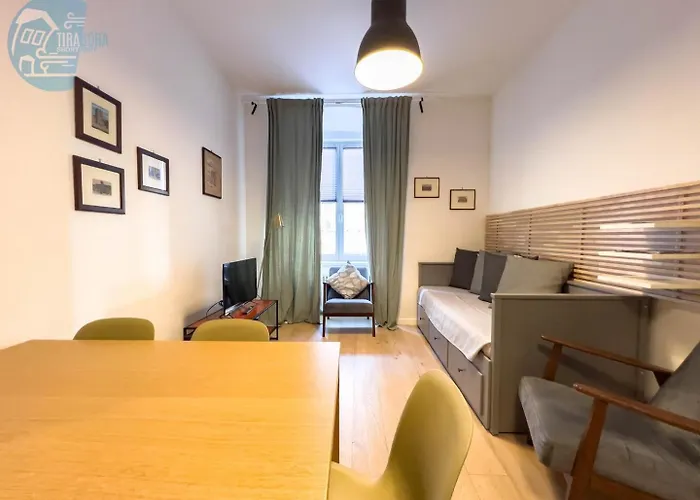 Imbriani 4s Tirabora Short Rent Apartment